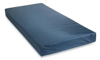 Een medisch traagschuim matras zoals dat in ziekenhuizen wordt gebruikt